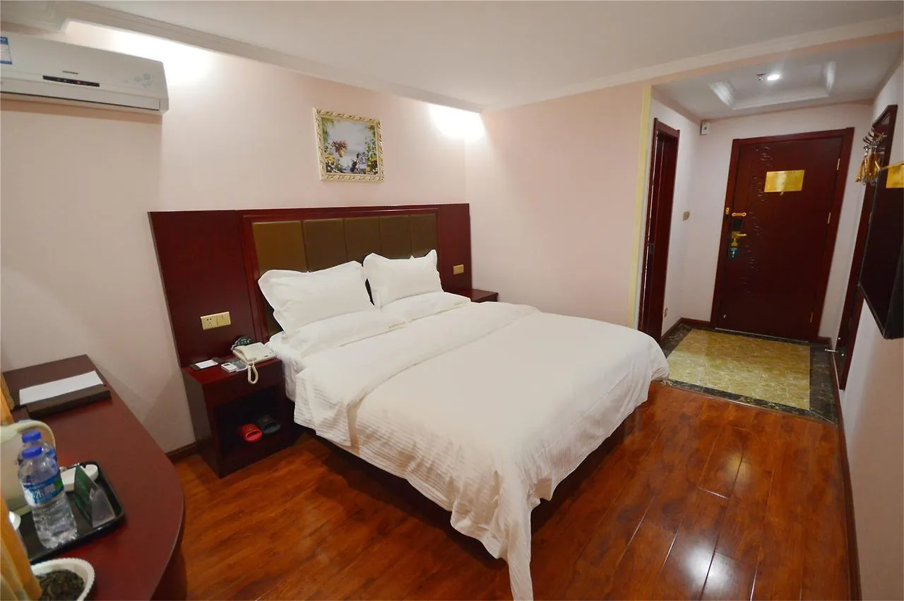 Greentree Inn Suzhou Tai Lake Xukou Town Government Express Hotel 3*, Su-čou Čína